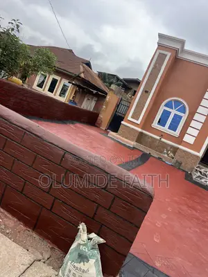 Kwararrun Sabis na Rufin Kankare Mai Zana da Zana