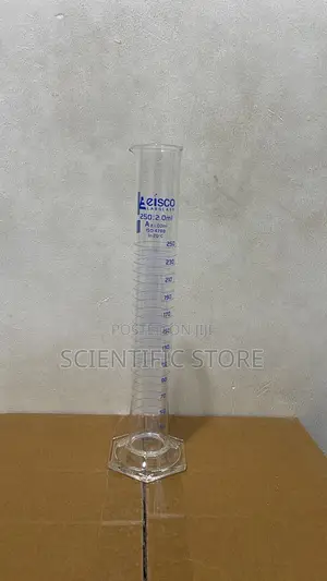 250ml Graduated Cylinder - Class B - Borosilicate Glass