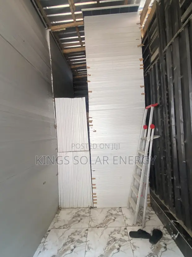 Ja Solar High Voltage Panel 685W 18 Bus Bars - 1