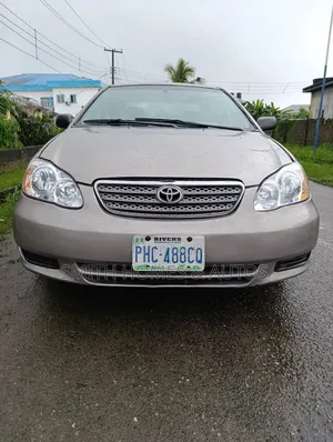 Toyota Corolla 2004 Silver