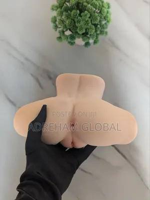 Wide Leg Masturbator, 6x9 Inches