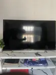 TCL 43" Full HD Smart TV - 1