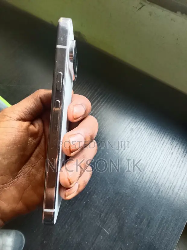 Google Pixel 9 Pro 256GB White - 1