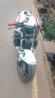Honda CBR 1000cc 2008 White - 3