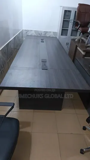 Strep Quality Executive 12-Seater Meeting/Conference Table
