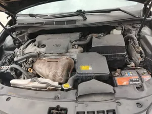 Toyota Camry SE 2017 Baki