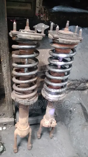 Used Front Shock Absorbers for Jeep Commander