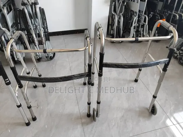Adjustable Walking Aid Frame - 1