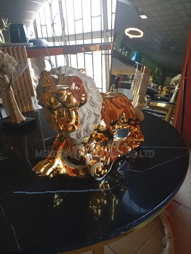 Lion Figurine - Brand New - 1