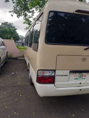 Toyota Coaster 2017 Bas
