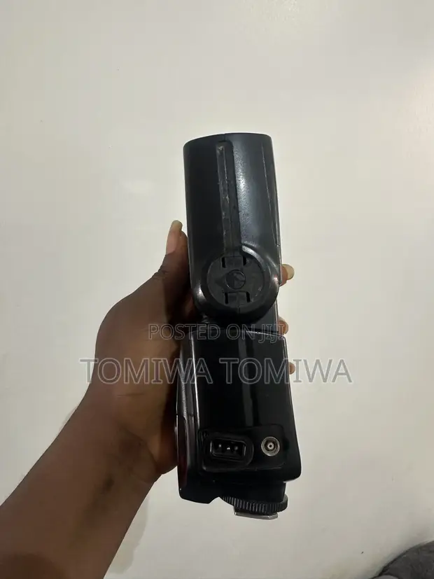 Yongnuo YN565EX External Flash - 1