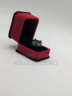 Crown Inspires Men's Pinky Finger Ring Size 8