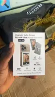Magnetic Selfie Screen with Bluetooth - 2