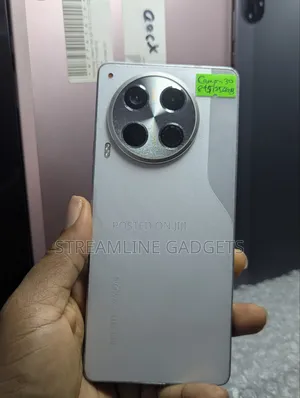 Tecno Camon 30 256GB Fari