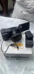 Sony ZV-E10 4K Kamarar Bidiyo - 2