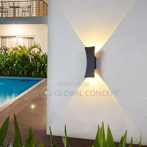Modern LED Wall Light - Black