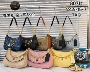 Jakar hannu ta Coach ta gaske - Multicolor