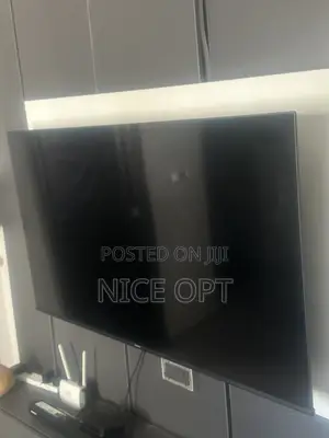 Hisense 58-Inch Smart TV
