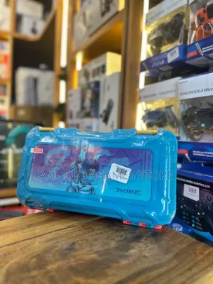 Nintendo Switch OLED Akwatin Adanawa