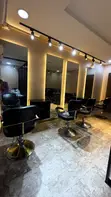 Babban Wurin Ayyukan Gyaran Gashi don Sawa a Oniru, Lekki - 1
