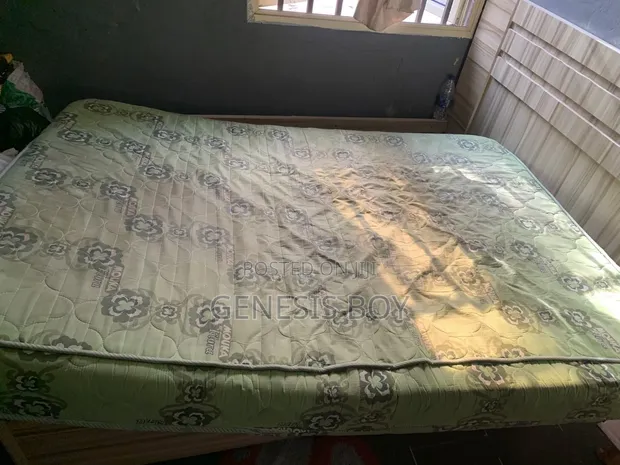 Kayan Kwanciya Mai Launi Kori - 1