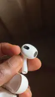 Apple AirPods 3 Hannun Dama da Akwati (An Yi Amfani Da Shi) - 2