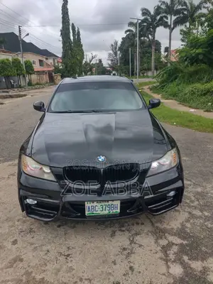BMW 328i 2010 Baki