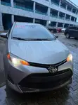 Toyota Corolla 2018 Silver - 1