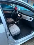 Toyota Corolla 2018 Silver - 3