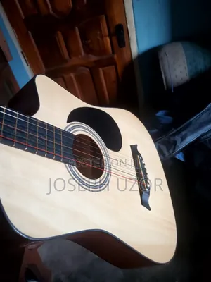 Yamaha Guitar Mai Hannu 6 - Sabon Abu