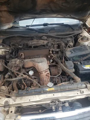 Toyota Camry 2000 Gold