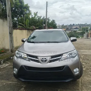 Toyota RAV4 2016 Zinare