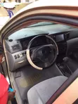 Toyota Corolla 2005 Zinariya - 4