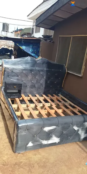 Sabon Katifa Mai Girman 6x6 Launin Harsashi