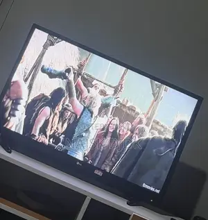 LG 32-Inch LED TV