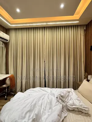 Luxurious Champagne Beige Labule (An Riga An Yi Amfani Da Shi)