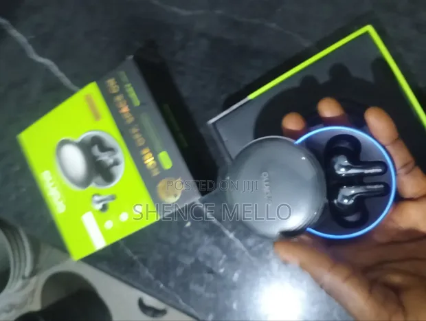 Oraimo Spacebud 2 Wireless Earbuds - 1