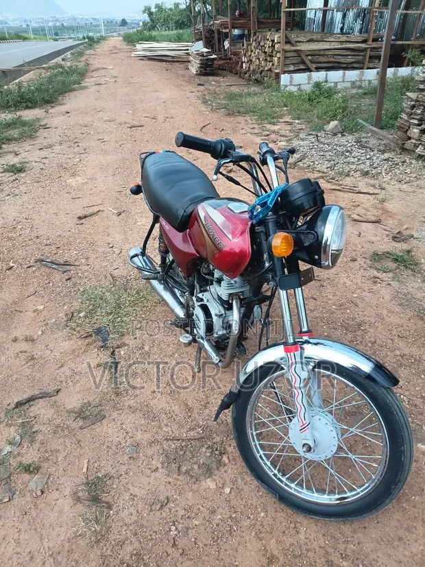 Bajaj Boxer 2015 Red - 1