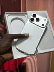 Apple iPhone 17 Pro 256GB Silver - 1