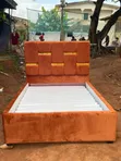 Sabon 4x6 Bedframe Mai Rufi da Kai Mai Kyau - 1