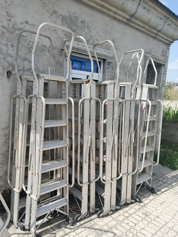 Quality Aluminum Ladder - Imported from UK - 1