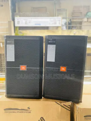 JBL SRX715 15-inch Loudspeaker