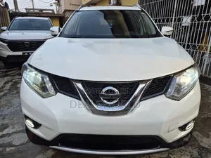 Nissan Rogue SV SUV AWD na 2015