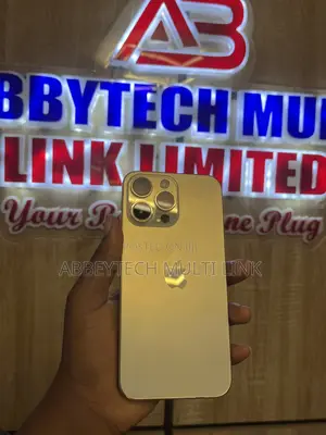 Sabon Apple iPhone 14 Pro Max 256GB Zinariya