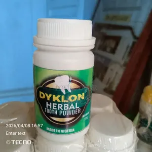 Dyklon Herbal Tooth Powder