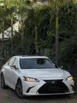 Lexus ES 350 2019 Fari - 4