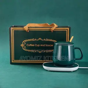 Kofin Zafi na Lantarki tare da Kofin da Saucers
