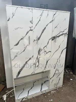 Home Interiors Wardrobe 4x6ft
