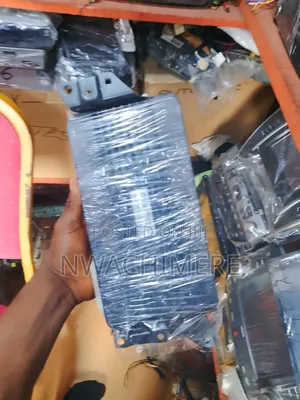 Lexus GX460 2024 Amplifier