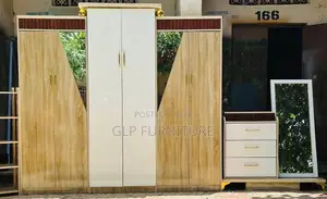 Sabon Wardrobe Mai Kofofi 6 Mai Kyalli